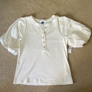 New with tags Old Navy top - never been worn!
